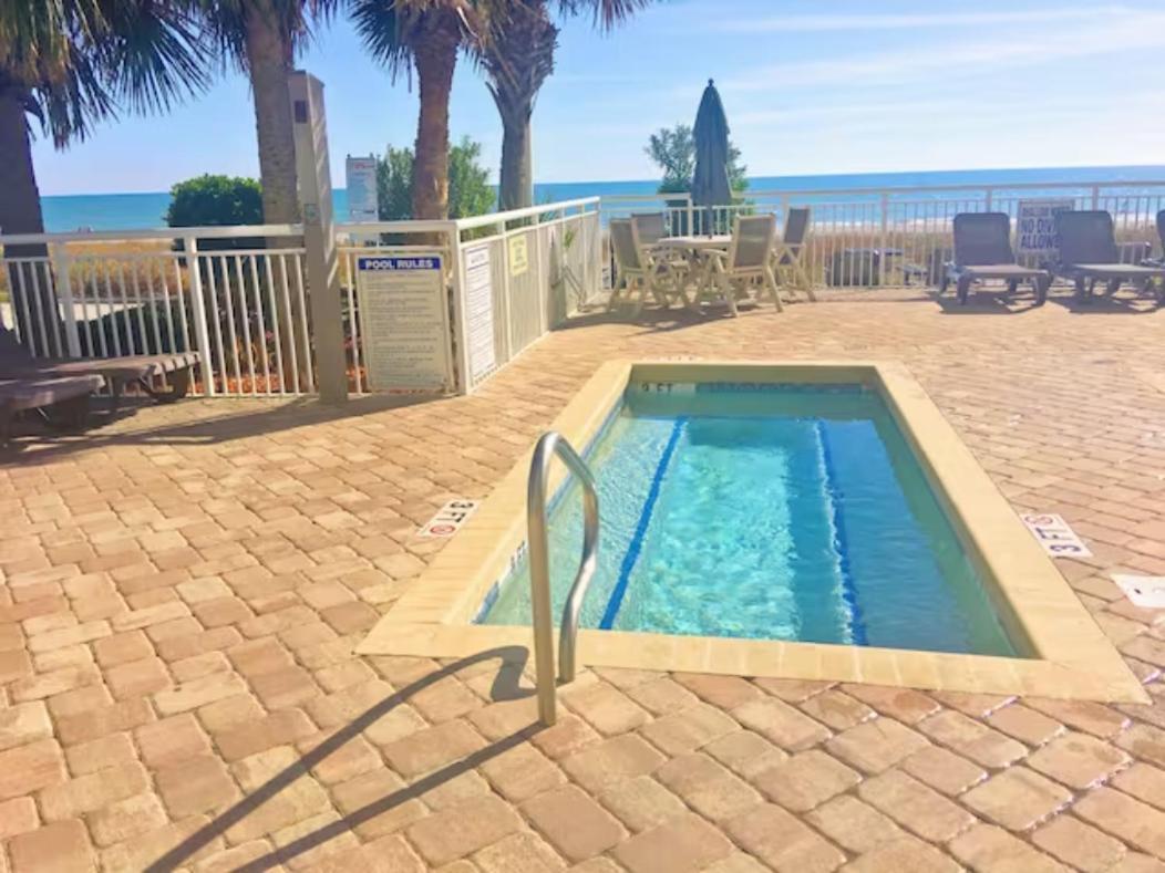 Oceanfront Work From Here Central Location! 1157 Миртъл Бийч Екстериор снимка